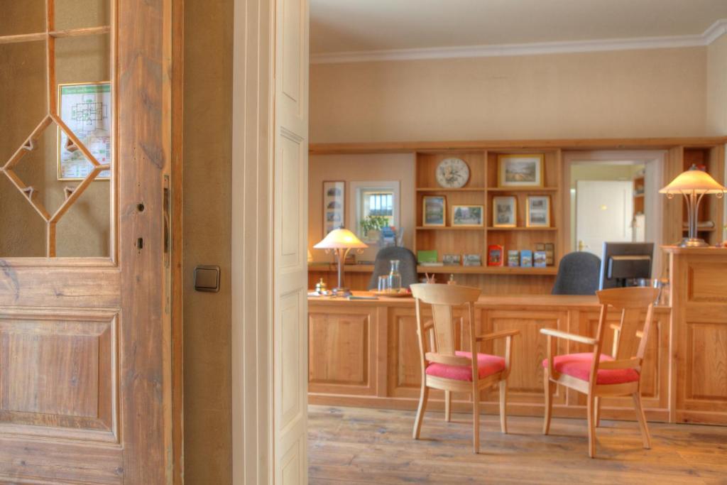 Hotel Gutshaus Parin - Bio- Und Gesundheitshotel Moor-Rolofshagen Eksteriør billede