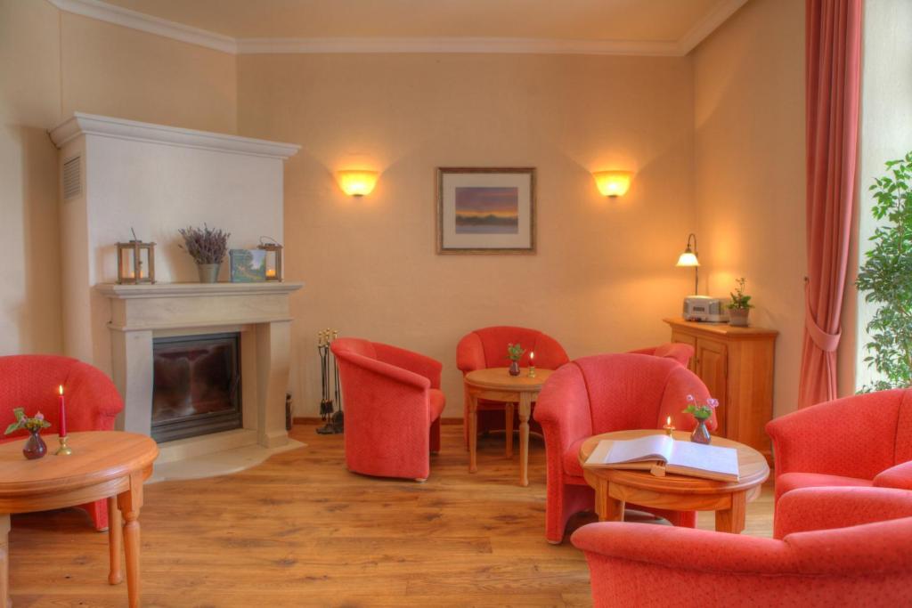 Hotel Gutshaus Parin - Bio- Und Gesundheitshotel Moor-Rolofshagen Eksteriør billede