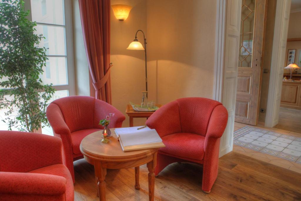 Hotel Gutshaus Parin - Bio- Und Gesundheitshotel Moor-Rolofshagen Eksteriør billede